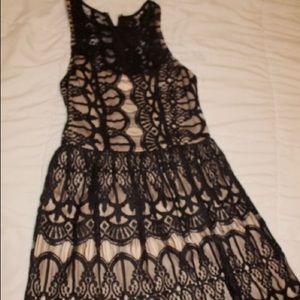 Vintage dress with lace